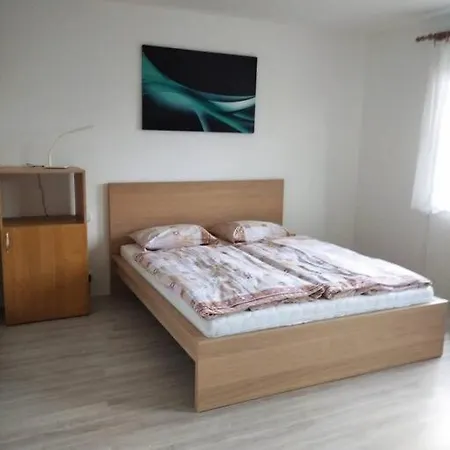 アパート Apartman Brantlhof, ビンペルク