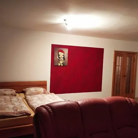 アパート Apartman Brantlhof, ビンペルク