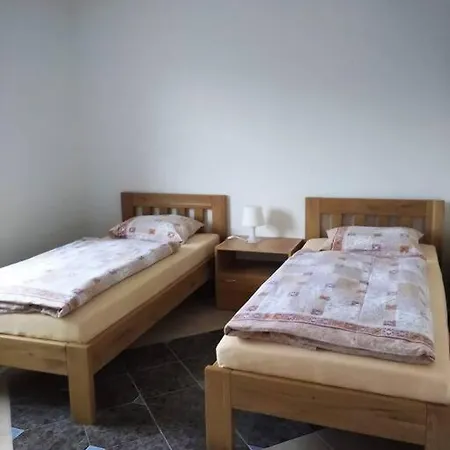 Apartman Brantlhof, アパート *